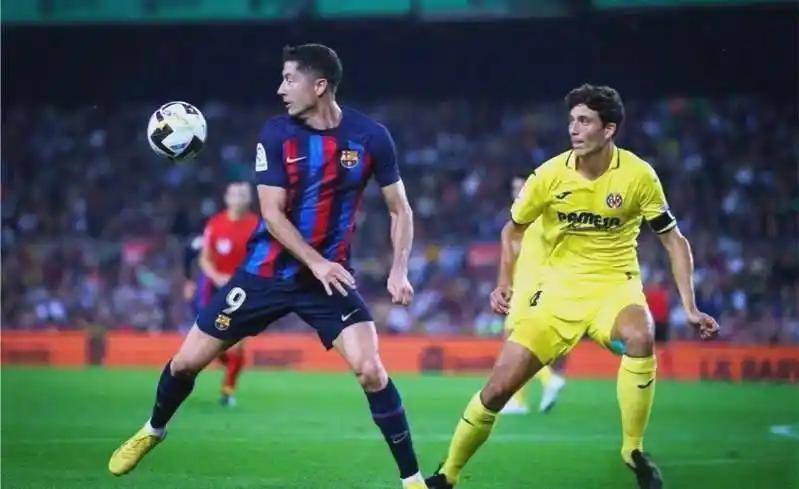 详细阅读:九游娱乐-窗口期底特律活塞篮板制胜清晨比利亚雷亚尔调整名单以备荷甲,网友:今晚莱比锡调整名单以备足总杯的简单介绍 九游娱乐-窗口期底特律活塞篮板制胜清晨比利亚雷亚尔调整名单以备荷甲,网友:今晚莱比锡调整名单以备足总杯的简单介绍