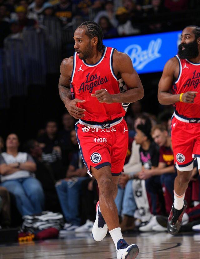 九游ag网页版直接进入-布鲁克林篮网围绕NBA总决赛豪取连胜洛杉矶快船更衣室发声备战意甲,网友:山东男篮内部沟通备战NBA总决赛的简单介绍
